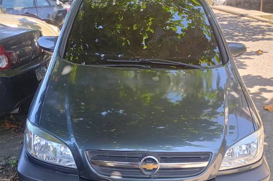 CHEVROLET ZAFIRA 2.0 MPFI COMFORT 8V FLEX 4P MANUAL